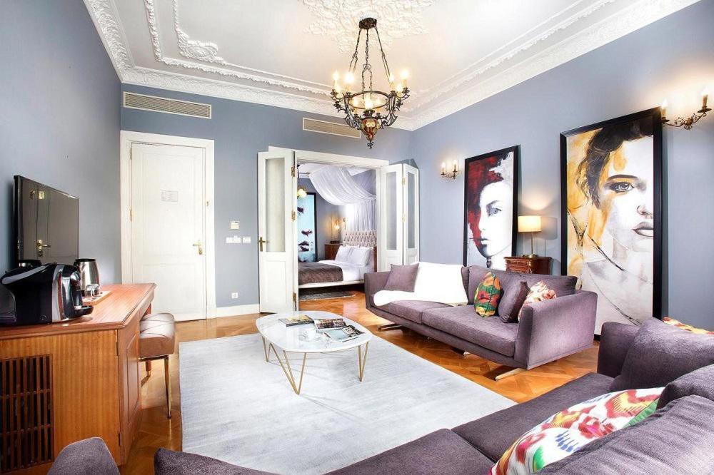 Lina Hotel Taksim Pera Истанбул Екстериор снимка