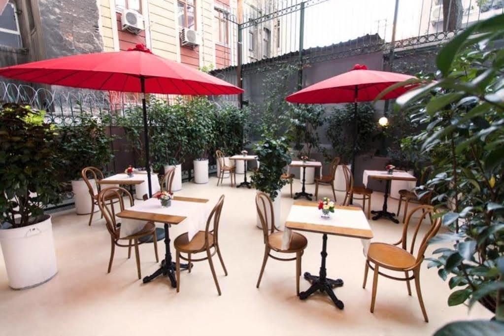 Lina Hotel Taksim Pera Истанбул Екстериор снимка
